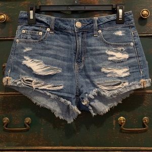 AE Tomgirl Shortie Jean Shorts